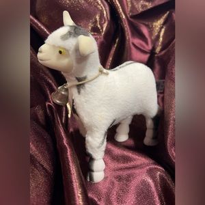 AMERICAN GIRL Doll Goat Sombrita RETIRED